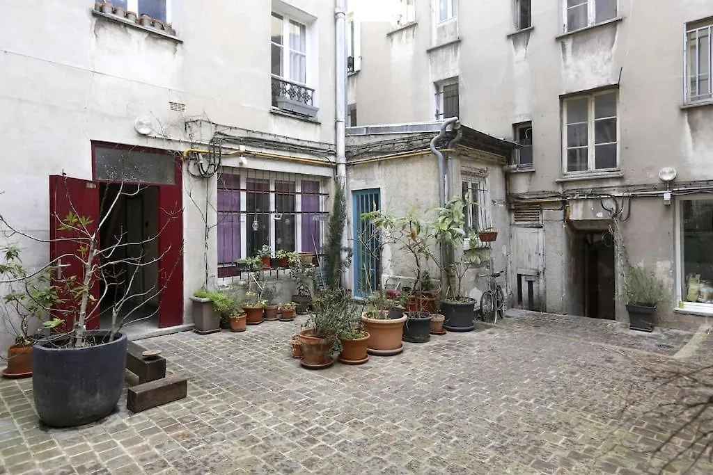 T1 Calme Cosy Proche Montmartre Apartment Paris 0*,  France